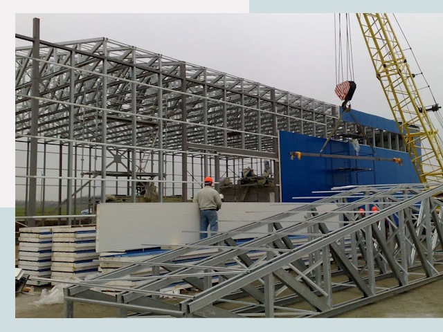 Строительство заводов в Крымске