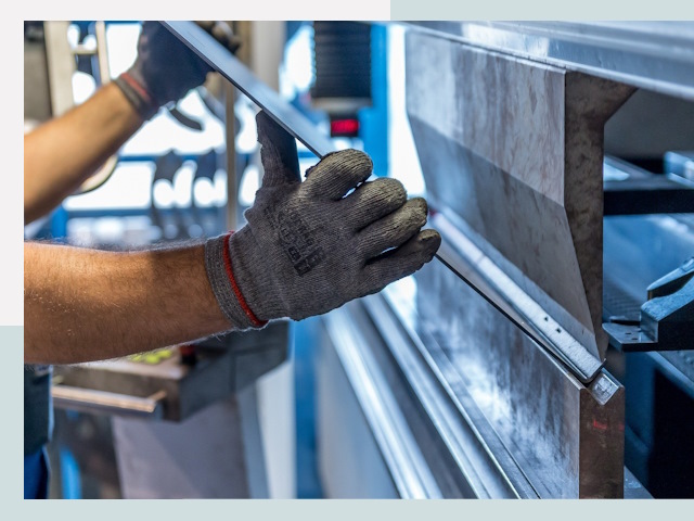 Гибка металла в Крымске